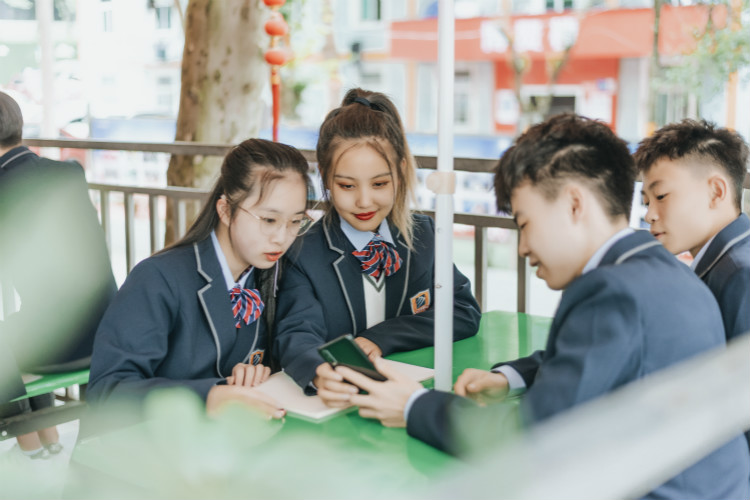 中国5G用户占全球85%,未来已来!