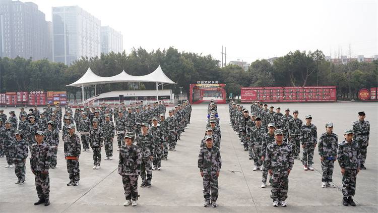 军训—飒爽英姿 青春飞扬正当时