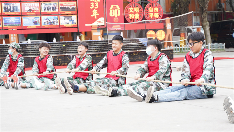 超然！新生军训——团队训练赛