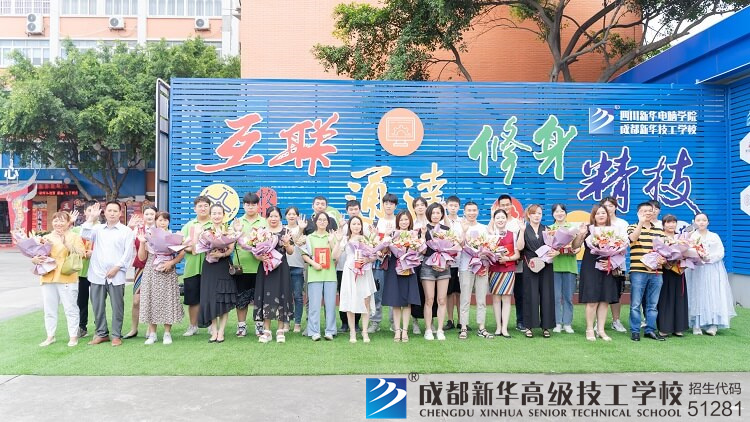 2021春季毕业班学生结课答辩活动