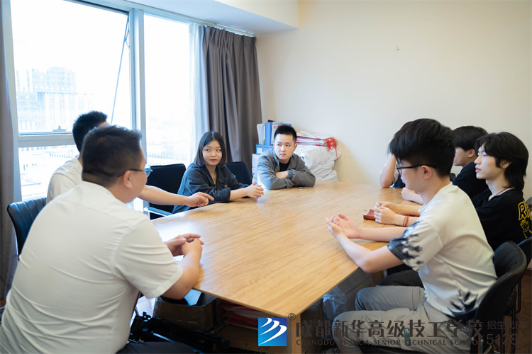 就业老师回访中和商道公司的同学
