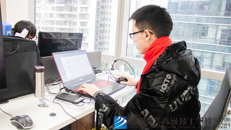 校领导回访度梦传媒就职的同学
