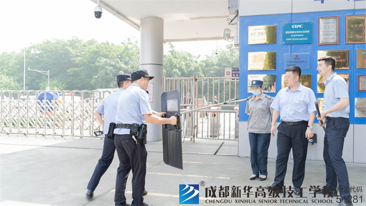 消防安全专题讲座及应急演练
