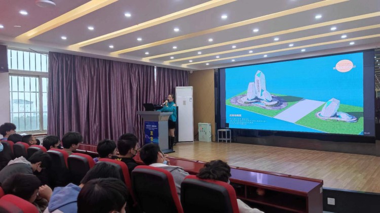 平面设计就业好不好？听四川零贰捌集团大咖怎么说！
