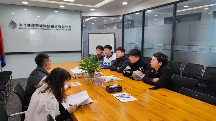 就业难度更升级！成都新华高级技工学校就业再争潮头