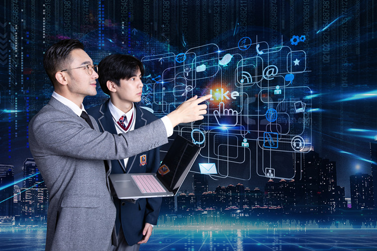 教学管理要重视,以身作则好榜样