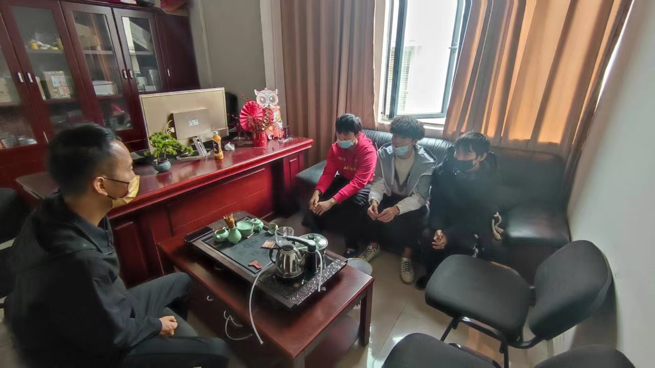 成都新华马蜂广告企业研学游