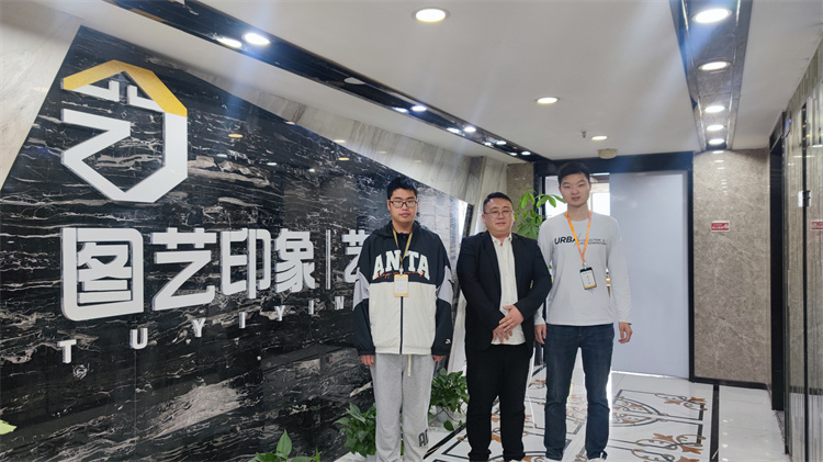 心系学子每一步，就业回访送真情