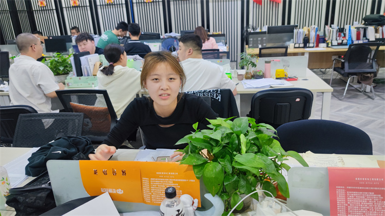 心系学子每一步，就业回访送真情
