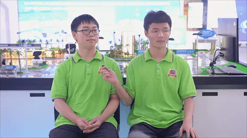 新华青年说—关于青春，来看新华学子怎么说